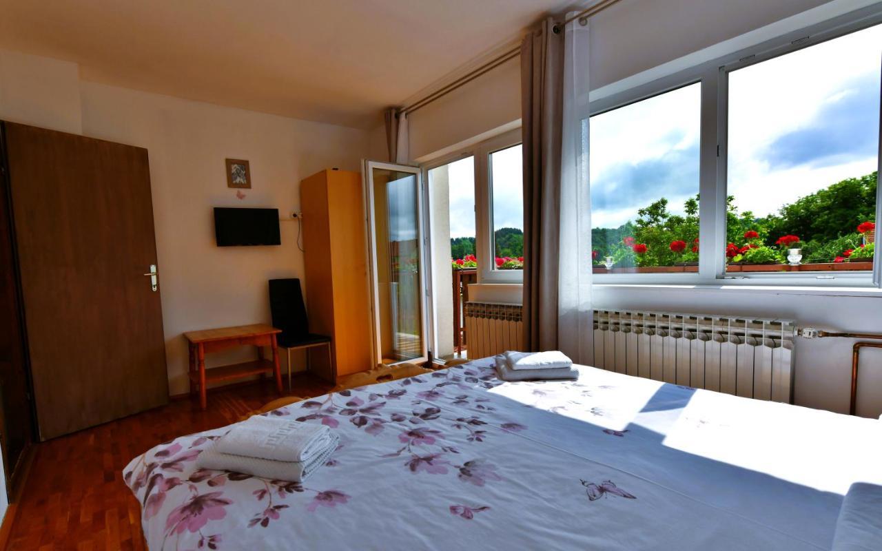Apartment Marija Zupan Rakovica Dış mekan fotoğraf