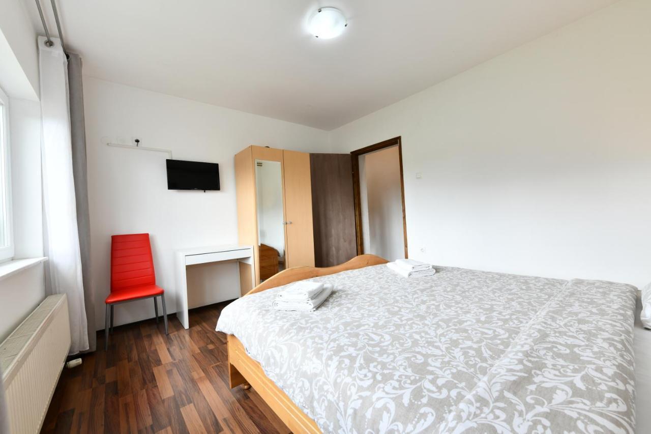 Apartment Marija Zupan Rakovica Dış mekan fotoğraf